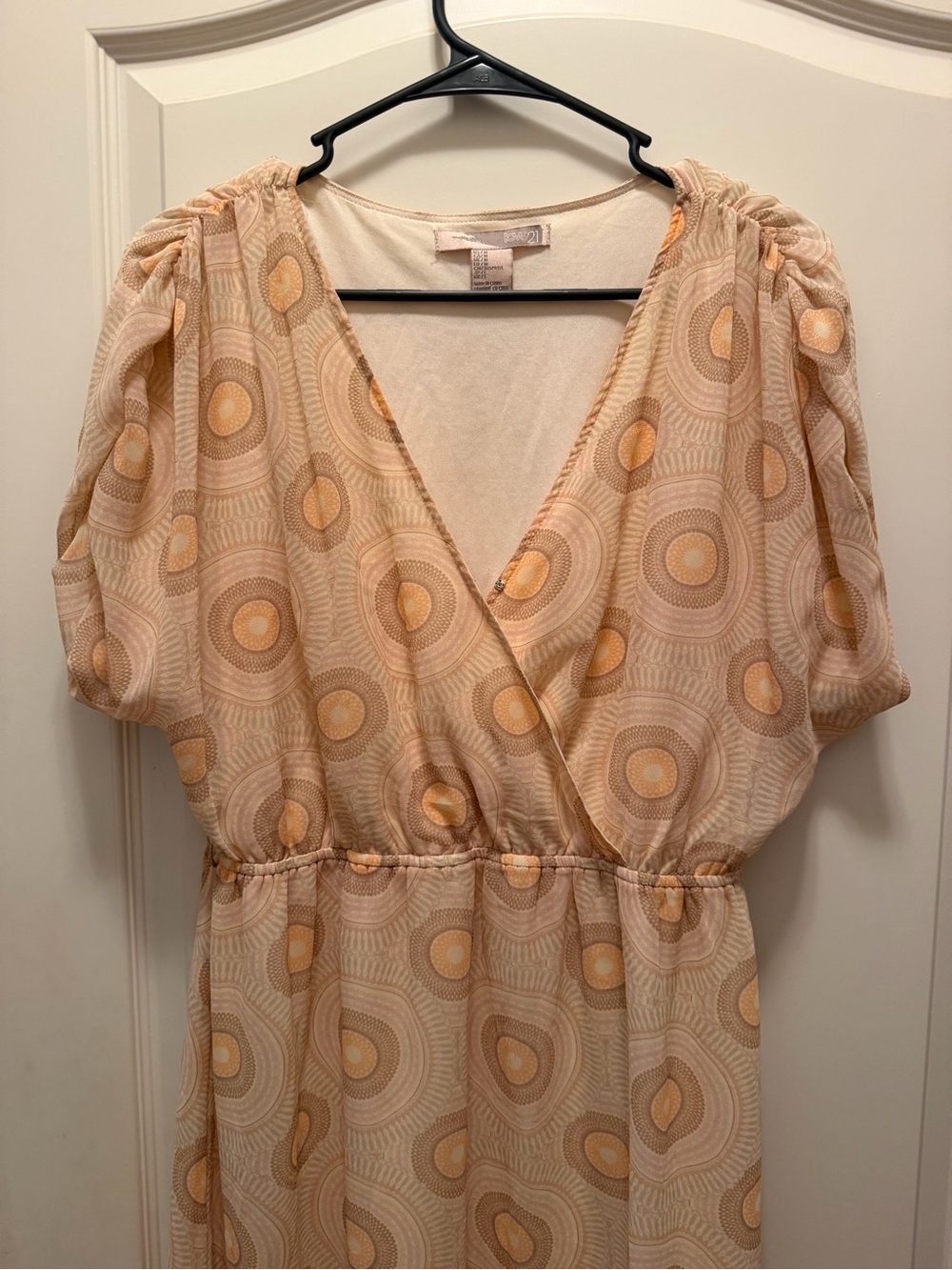 Forever 21 Neutral Beige V-Neck Puff Sleeve Boho Maxi Dress - Picture 3 of 13